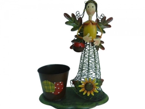 UC-Metalware-Fall-09