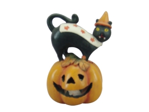 UC-HALLOWEEN ITEMS-10